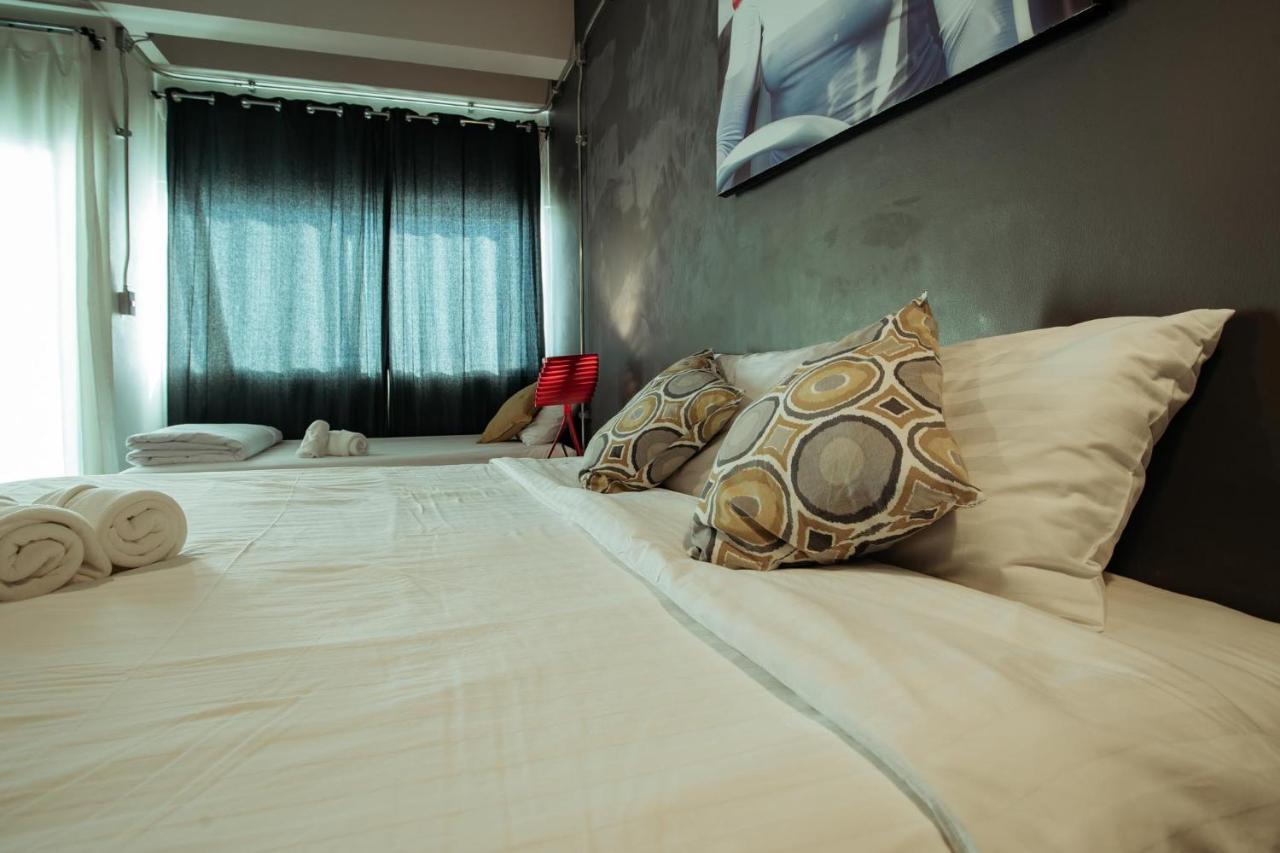 Fashen Poshtel Bed and Breakfast Chiang Mai Exteriör bild